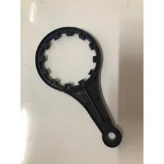 Tay Vặn Cốc Màng RO Đen - Dụng Cụ Thay Lõi Lọc Nước Dễ Dàng - Độ Bền Cao, Chịu Nhiệt Tốt