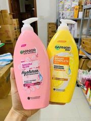 Sữa Dưỡng Thể Garnier Body Lotion 400ml - Làm Trắng Da, Cấp Ẩm, Chống Lão Hóa, Duy Trì Độ Mịn Màng  - Sản Phẩm Chính Hãn