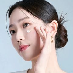 Kem Chống Nắng Dưỡng Ẩm d'Alba Waterfull Essence Sunscreen SPF50+ PA++++ - Chăm Sóc Da, Bảo Vệ UV, 50ml Chính Hãng Hàn Quốc