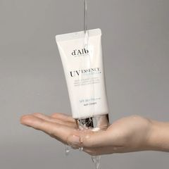 Kem Chống Nắng Dưỡng Ẩm d'Alba Waterfull Essence Sunscreen SPF50+ PA++++ - Chăm Sóc Da, Bảo Vệ UV, 50ml Chính Hãng Hàn Quốc