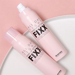 Xịt Khóa Nền So Natural Make Up Setting Fixx 75ml - Giữ Lớp Trang Điểm Lâu Trôi, Kiểm Soát Dầu, Phun Sương Mịn, Hồng Nhạt Chính Hãng