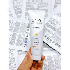 Sữa Dưỡng Thể Olay Body Cellscience B3 + Vitamin C 250ml - Trắng Da, Ngăn Ngừa Lão Hóa, Thẩm Thấu Nhanh, Hương Đào Thơm Mát