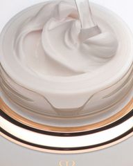 Kem Dưỡng Da Ban Ngày Cle De Peau Advanced Protective Day Cream - Dưỡng ẩm, Bảo vệ Da, Ngăn Ngừa Lão Hóa, Cho Làn Da Rạng Rỡ