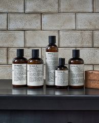 Dưỡng Thể Nước Hoa Le Labo Rose 31 237ml - Sữa Dưỡng Da Hương Thơm Quyến Rũ, Dưỡng Ẩm Tự Nhiên, Chăm Sóc Làn Da Mềm Mại