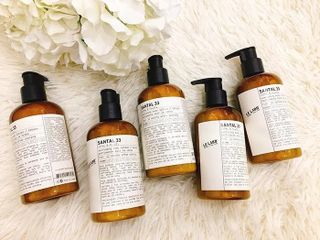 Sữa Dưỡng Thể Hương Nước Hoa Le Labo Santal 33 237ml - Dưỡng ẩm, Làm sáng da, Hương thơm quyến rũ, Chính hãng