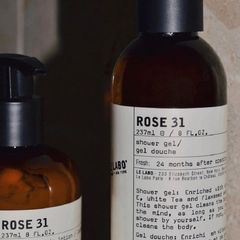 Sữa Tắm Le Labo Rose 31 Showergel 237ml - Sản Phẩm Cao Cấp Cho Trải Nghiệm Spa Tại Nhà Với Hương Hoa Hồng Quyến Rũ