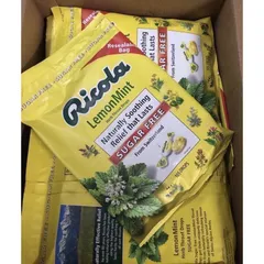 Kẹo Ngậm Ricola Lemon Mint Không Đường 105 Viên - Giảm Ho, Ngứa Cổ, Thảo Dược Tự Nhiên Từ Thụy Sĩ