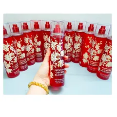 Nước Hoa Xịt Thơm Toàn Thân Bath & Body Works 236ml Mỹ - Hương Hoa Và Trái Cây Tươi Mát, Bền Mùi Suốt Ngày