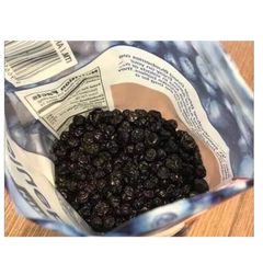 Việt Quất Blueberry Organic Sấy Khô Kirkland Signature Whole Dried Blueberries