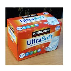 Giấy xả Kirkland Signature Ultra Soft Premium Fabric Fresh Scent (250 tờ)