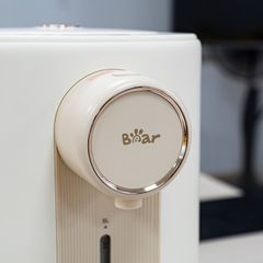 Bình Thủy Điện Bear 5L SB-BTD5L - 11 Mức Nhiệt Giữ Ấm, Chức Năng Khử Clo, Bảo Vệ Trẻ Em, Inox 304, Tiết Kiệm Điện