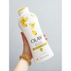 Sữa Tắm OLAY PLUS Vàng 700ml - Hương Bơ & Hạnh Nhân, Chăm Sóc Da Mịn Màng, Xuất Xứ Mỹ