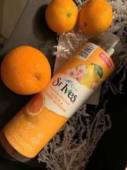 Sữa Tắm St.Ives Citrus & Cherry Blossom 650ml - Tươi Mát, Thơm Lâu, Dưỡng Ẩm Da, Hương Quả Tươi Tắn