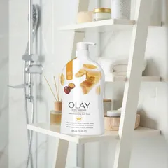 Sữa Tắm Olay Ultra Moisture Shea Butter 975ml - Dưỡng ẩm tuyệt vời, mềm mượt, phù hợp cho mọi loại da