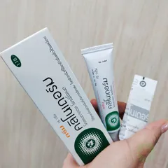 1 Tuýp Kem Dưỡng da khô, nấm móng tay chân Clinoderm 15gam