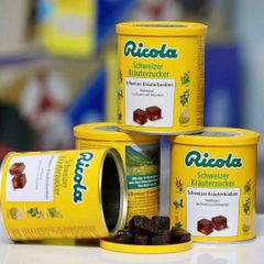 Kẹo Ngậm Ho Ricola Không Đường 250g - Giảm Ho, Thơm Mát, Giải Quyết Cơn Ho Tức Thì, Sự Lựa Chọn Lành Mạnh