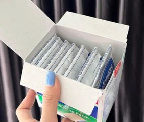 Miếng Dán Giảm Đau Salonpas 140 Miếng - Miếng Dán Giảm Căng Cứng Cơ Thể, Giúp Giảm Đau Nhanh Chóng và Hiệu Quả