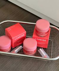 Mặt Nạ Ngủ Môi Laneige Berry 20g - Dưỡng Mềm Môi, Giảm Khô Nứt, Sản Phẩm Làm Đẹp Được Yêu Thích