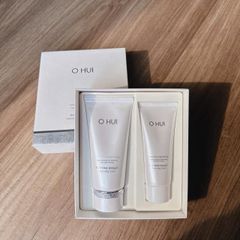 Sữa Rửa Mặt Ohui Extreme Bright 160ml + 100ml - Làm Sáng Da, Dịu Mượt, Dưỡng Ẩm Chuyên Sâu