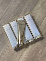 Sữa Rửa Mặt Estee Lauder Re-Nutriv Rich 125ml - Làm Sạch Sang Trọng, Cung Cấp Độ Ẩm Mềm Mượt Da
