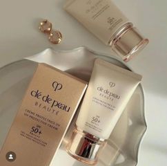 Kem Chống Nắng Clé De Peau UV SPF50+ 50ml – cao cấp, dưỡng sáng