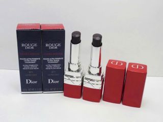 Son Dior 971 Ultra Rouge Lipstick - Đậm Nét, Giữ Màu Lâu, Làm Đẹp Đặc Biệt cho Mọi Dịp - Quà Tặng Thời Thượng