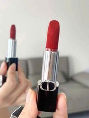 Son Dior 888 Rouge Velvet - Son Môi Đậm Sắc, Chất Son Mịn Màng, Lướt Nhẹ, Thích Hợp Cho Mọi Dịp
