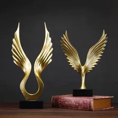 Tượng trang trí, tượng decor, mô hình trang trí phòng khách kệ tủ màu vàng các loại
