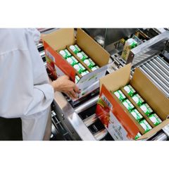 [Hoả tốc HCM] Hộp quà tết 12 Hộp Mật hoa dừa tươi Organic Sokfarm 330ml 627354