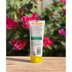Sữa rửa mặt Garnier vitamin C  face wash 100ml 629036