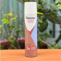Xịt khử mùi Rexona Shower clear 96h 180ml 629212