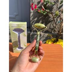 Thanh lý không hộp Cây lăn massage mặt bằng đá tự nhiên giúp nâng cơ thon gọn Lacura facial roller