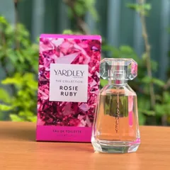 Nước hoa nữ Yardley London Rosie Ruby Eau De Toilette Spray Women Fragrance 50ml 629529
