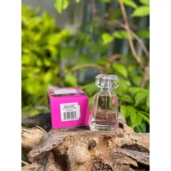 Nước hoa nữ Yardley London Rosie Ruby Eau De Toilette Spray Women Fragrance 50ml 629529