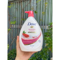 Sữa tắm Dove Rejuvenating với hương lựu và cỏ roi ngựa, dung tích 1L.