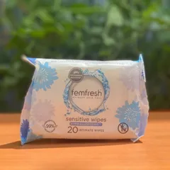 Khăn ướt vệ sinh vùng kín cho da nhạy cảm Femfresh Intimate Skincare 0% Sensitive 20 tờ 629722