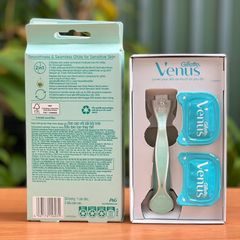 Dao Cạo 3 lưỡi Gillette Venus Comfortglide Sensitive 1 cán 2 đầu thay 629875