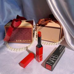 Son NARS 133 Too Hot to Cold - Son Dưỡng Môi Mềm Mại, Lên Màu Chuẩn, Độc Quyền Cho Fans Thời Trang