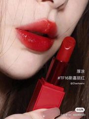 Son Tom Ford 16 Matte Scarlet Rouge Vỏ Đỏ – Son lì màu đỏ, dưỡng ẩm môi mềm, phong cách sang trọng, quà tặng lý tưởng cho nữ