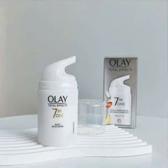 Set Olay Total Effects 7in1 Kem Ngày và Đêm 37ml×2 - Giảm Lão Hóa, Dưỡng Da Căng Bóng, Chăm Sóc Da Mặt Chất Lượng