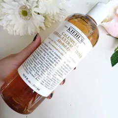 Toner hoa cúc Kiehl's Calendula Herbal Extract Alcohol 500ml