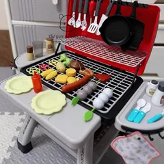 Bộ đồ chơi bếp nướng BBQ cho bé có hiệu ứng khói, đèn led và phụ kiện nấu ăn