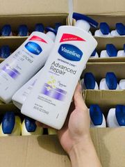 Sữa Dưỡng Thể Vaseline Intensive Care Advanced Repair 725ml