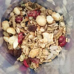 Ngũ Cốc Granola Brookfarm Úc 1.3kg Yến Mạch Hạt Trái Cây Sấy