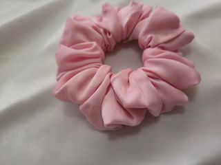 Cột tóc lụa tiểu thư