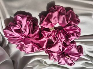 Scrunchie hồng sen