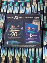 Miếng Dán Trắng Răng Crest 32 Miếng - Sản Phẩm Làm Trắng Răng Hiệu Quả Cho Nụ Cười Rạng Rỡ