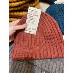 Mũ len và mũ Mũ Beret dạ MUJI unisex