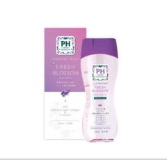 Dung dịch vệ sinh phụ nữ PH Care Nhật Bản
