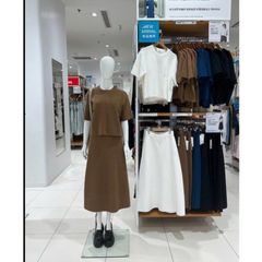 Chân váy len dáng xòe vài Milano gân Uni